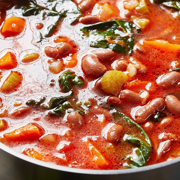 slow cooker vegetarian borlotti soup recipe