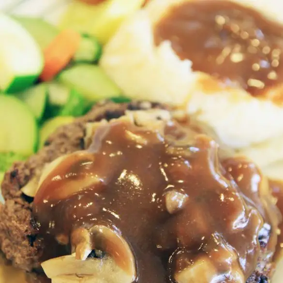 instant-pot-keto-salisbury-steak-recipe instant pot keto salisbury steak recipe. This delicious keto Salisbury steak is homemade from scratch and uses very simple ingredients. #instantpot #pressurecooker #keto #salisbury #steak #homemade #dinner #healthy