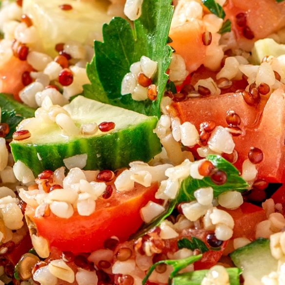 Instant pot vegan quinoa tabbouleh salad recipe. Healthy and easy Mediterranean salad cooked in an electric instant pot. #instantpot #pressurecooker #vegean #vegetarian #salad #healthy #homemade