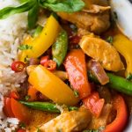 pressure-cooker-spicy-thai-chicken-curry-recipe Pressure cooker spicy Thai chicken curry recipe. Chicken breasts with coconut milk and spices cooked in an electric instant pot. #instantpot #pressurecooker #chicken #thai #spicy #curry #dinner #easy #homemade