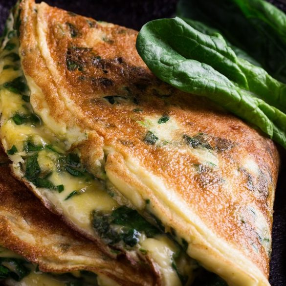 Air fryer cheesy spinach omelet recipe. Learn how to cook easy and delicious omelet in an air fryer. #airfryer #breakfast #omelet #spinach #easy #cheese