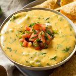 Instant pot Mexican queso dip recipe. Learn how to cook delicious Mexican queso street dip in an instant pot. #instantpot #pressurecooker #mexican #appetizer #dinner #dip #lunch #snacks #party
