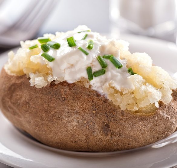 Air fryer baked potatoes recipe. Air fryer baked potatoes are a healthy, delicious meal made with just a few ingredients in your air fryer. #airfryer #dinner #potatoes #healthy #easy #vegetarian