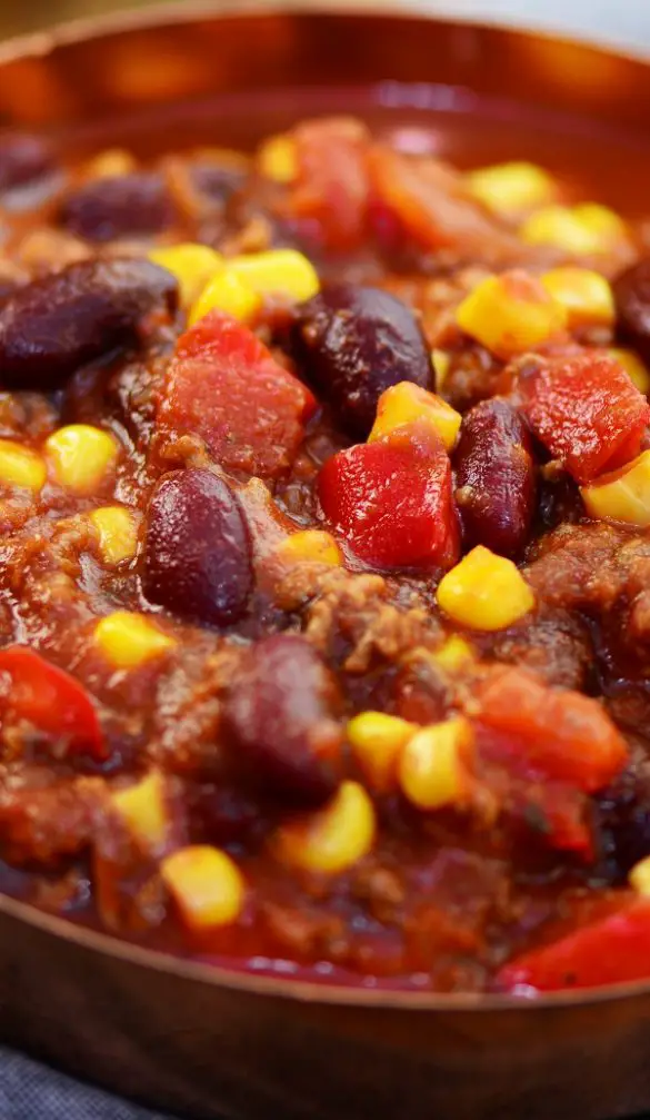 Slow Cooker Mexican Chili Recipe - MY EDIBLE FOOD
