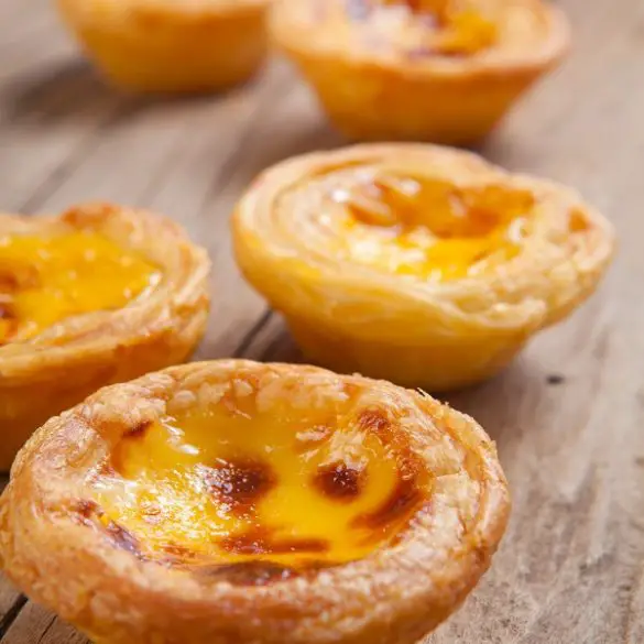 Air fryer egg tarts recipe. Even if you haven't tried Portuguese egg tarts before, this recipe will be your new favorite! #airfryer #tarts #dessert #homemade #east #portuguese #recipes #cooking #comfortfood