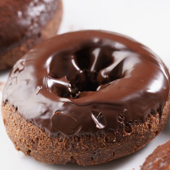Air fryer chocolate donuts recipe. Learn how to make a delicious recipe that everyone is sure to love with this easy Chocolate Donuts. #airfryer #chocolate #donuts #recipes #desserts #breakfast